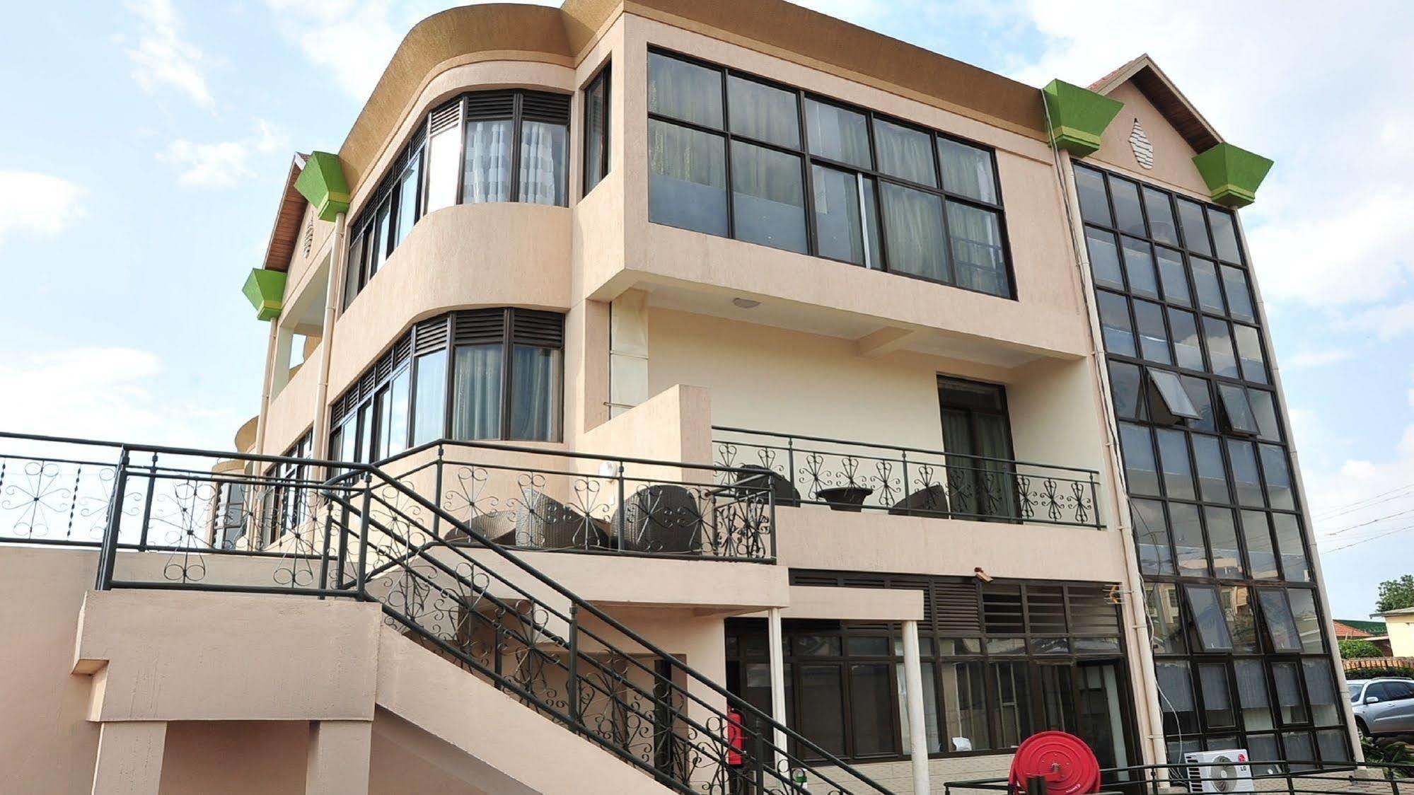 Five To Five Hotel Kigali Exterior photo